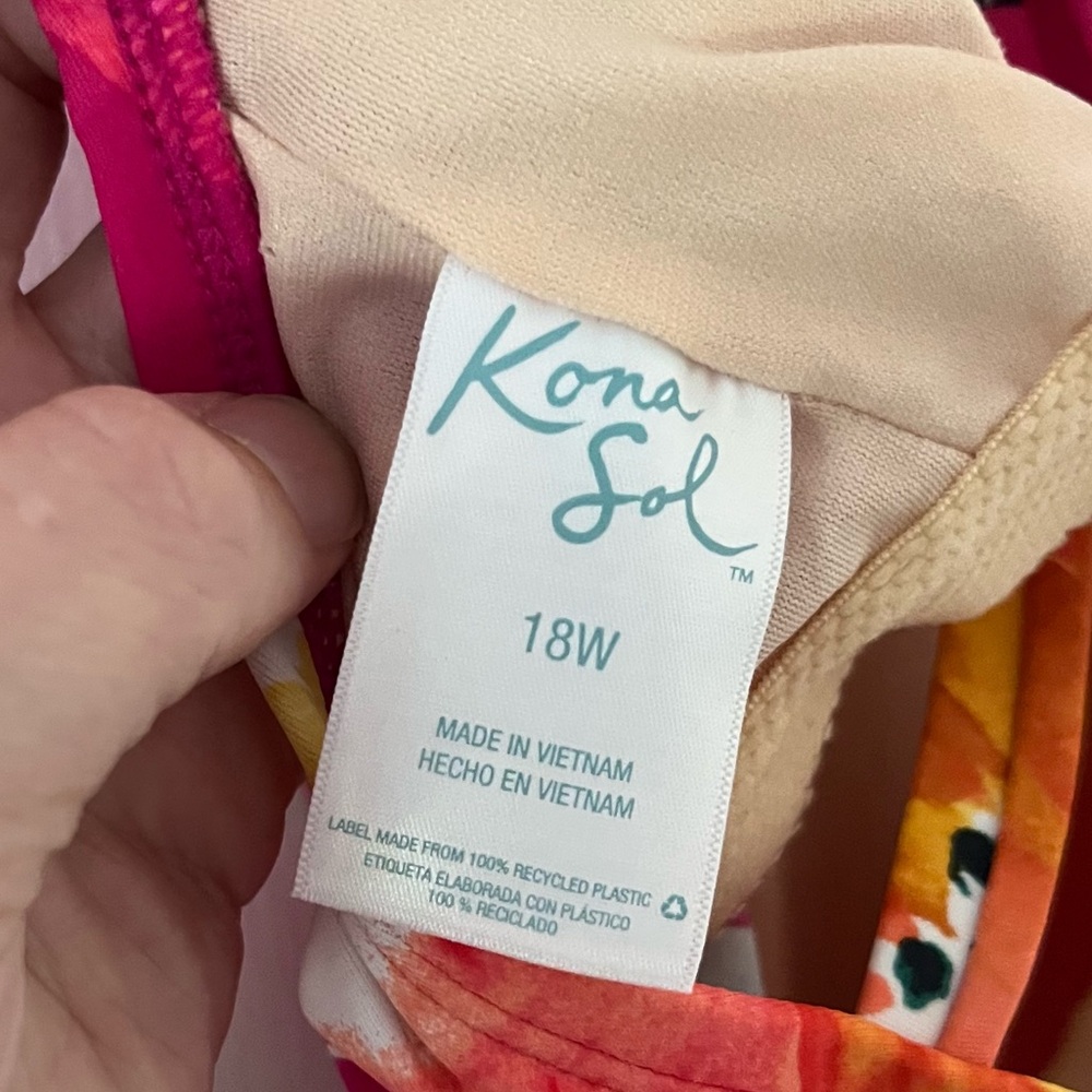 New Kona Sol Tropical Floral One Piece Swimsuit Bathing Suit Women’s 18W Plus - Picture 7 of 9